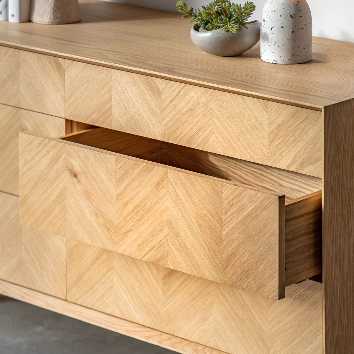 Gallery Milano Oak 6 Drawer Chest of Drawers_luxury furniture