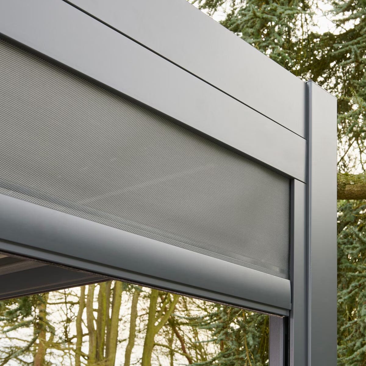 Alvivo 9Ft 7" X 12Ft 10" (2.9 X 3.9M) Louvered Aluminium Pergola Bundle with Pull-Down Screens & LED Lights