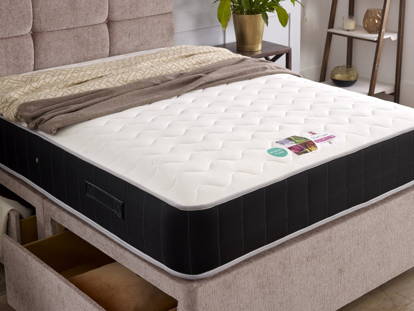 Dual Season 1000 Pocket Memory Cool Gel Divan Bed Set With Headboard