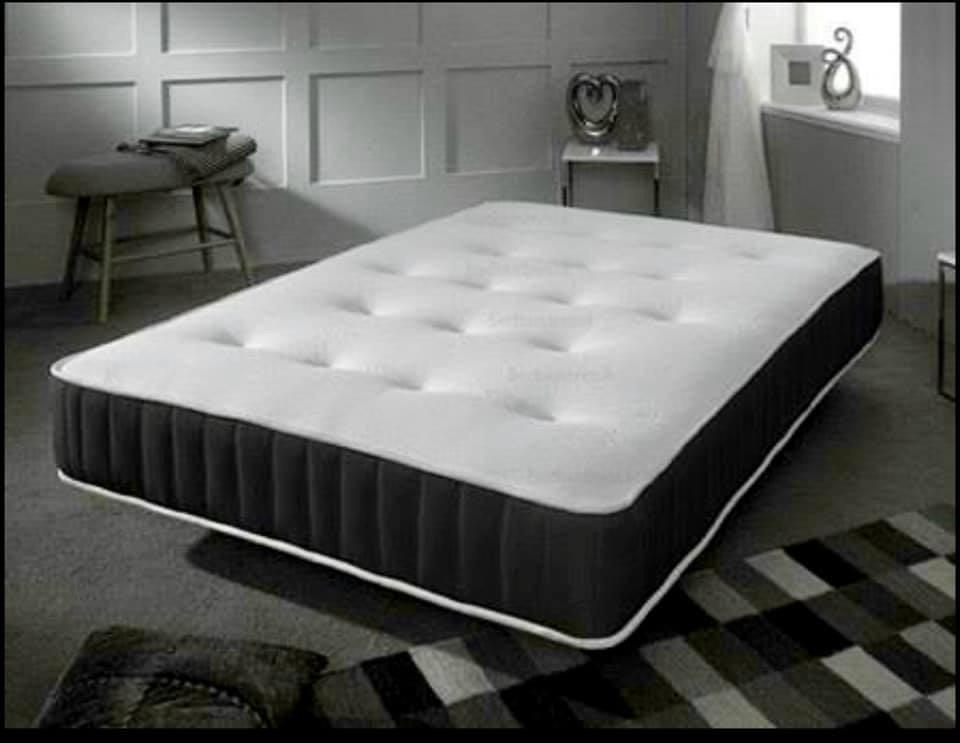 Carly Divan Bed Set With Sprung Memory Foam Mattress