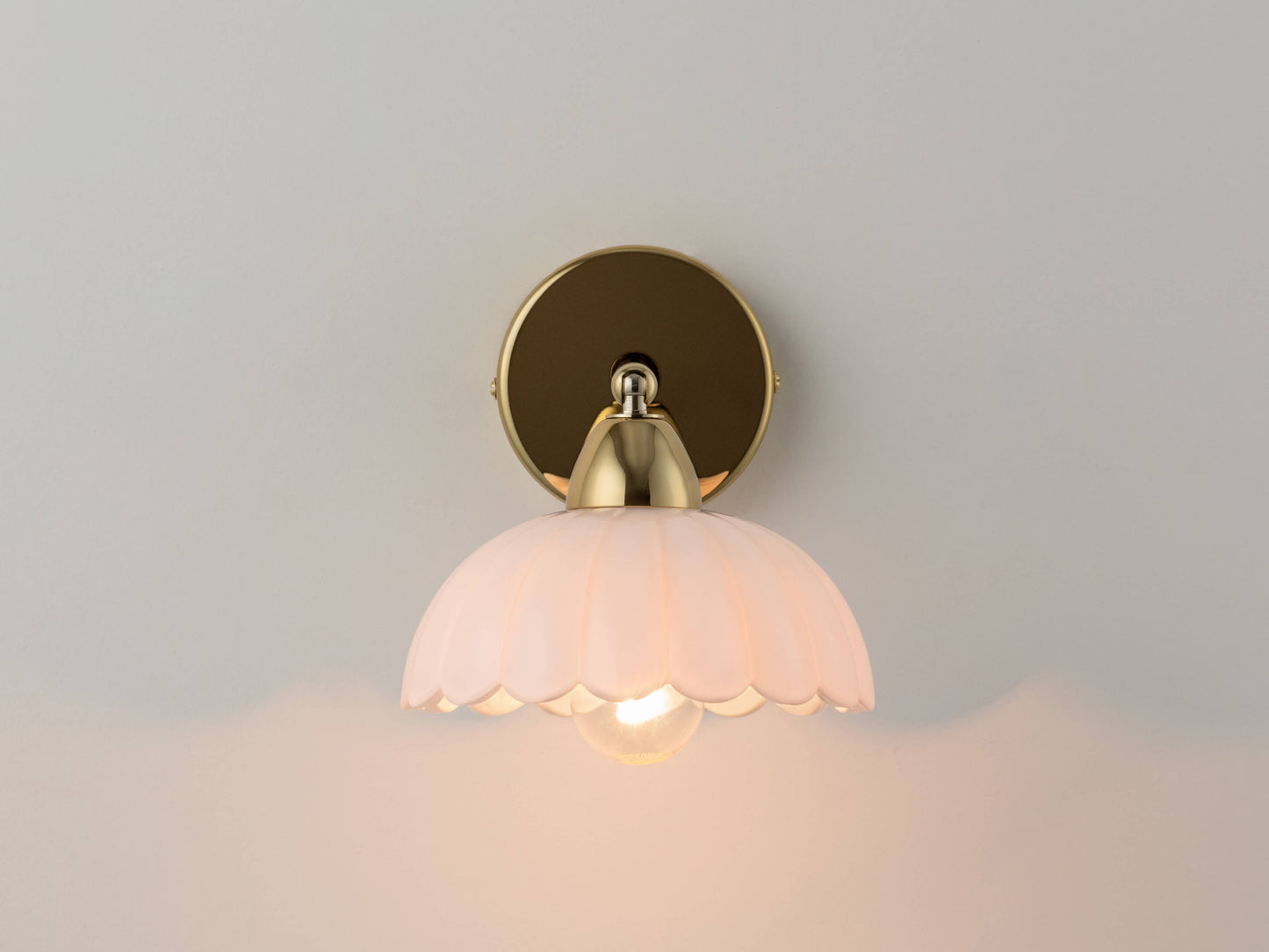 White flower sconce wall light - BlissVeranda