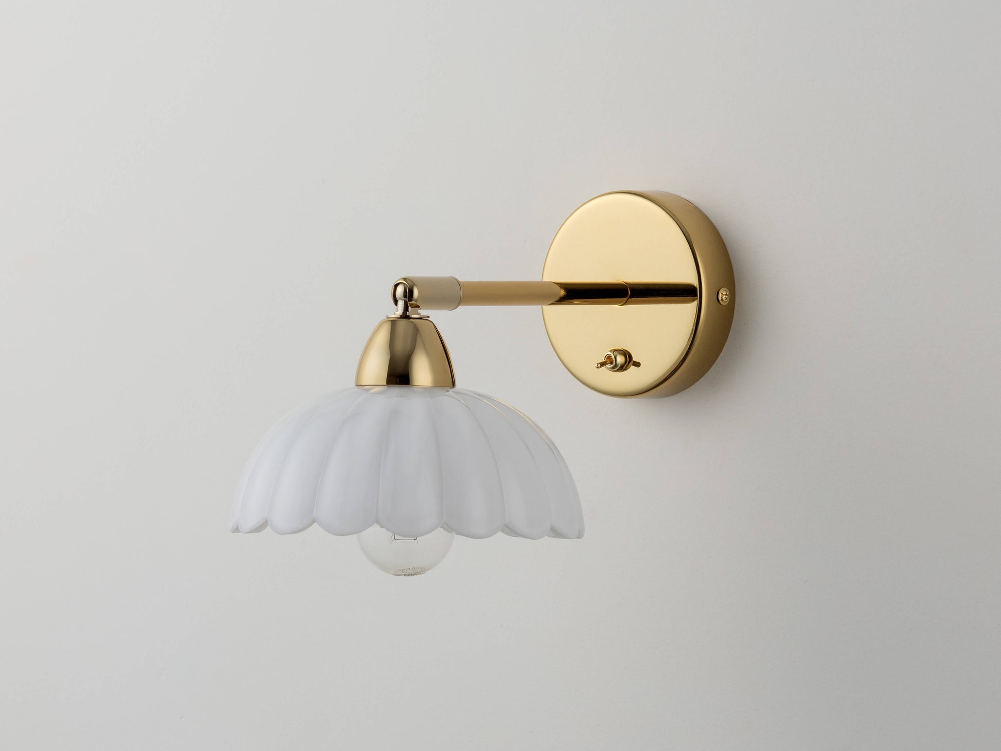 White flower sconce wall light - BlissVeranda