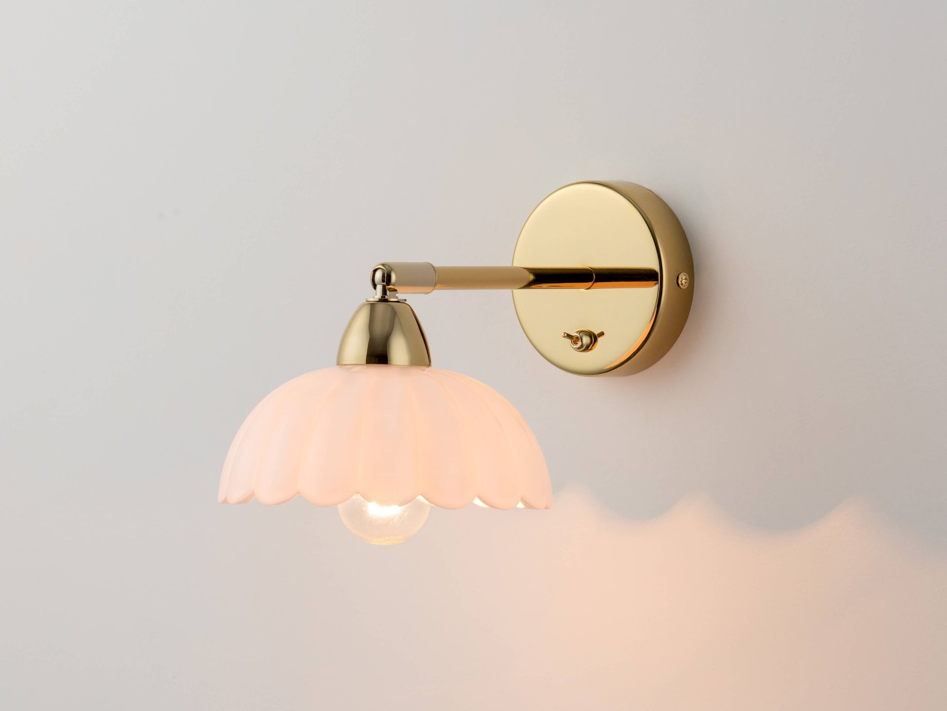 White flower sconce wall light - BlissVeranda