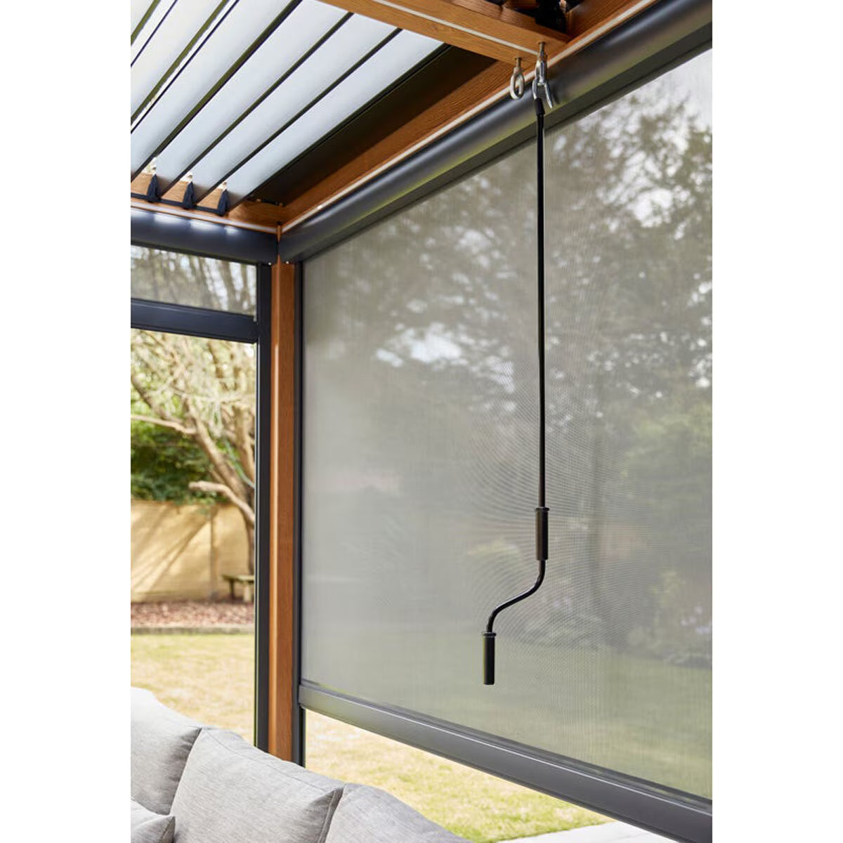 Alvivo 9Ft 8" X 13Ft 3" (3 X 4M) Wood-Look Louvered Aluminium Pergola Bundle with 3 Pull-Down Screens
