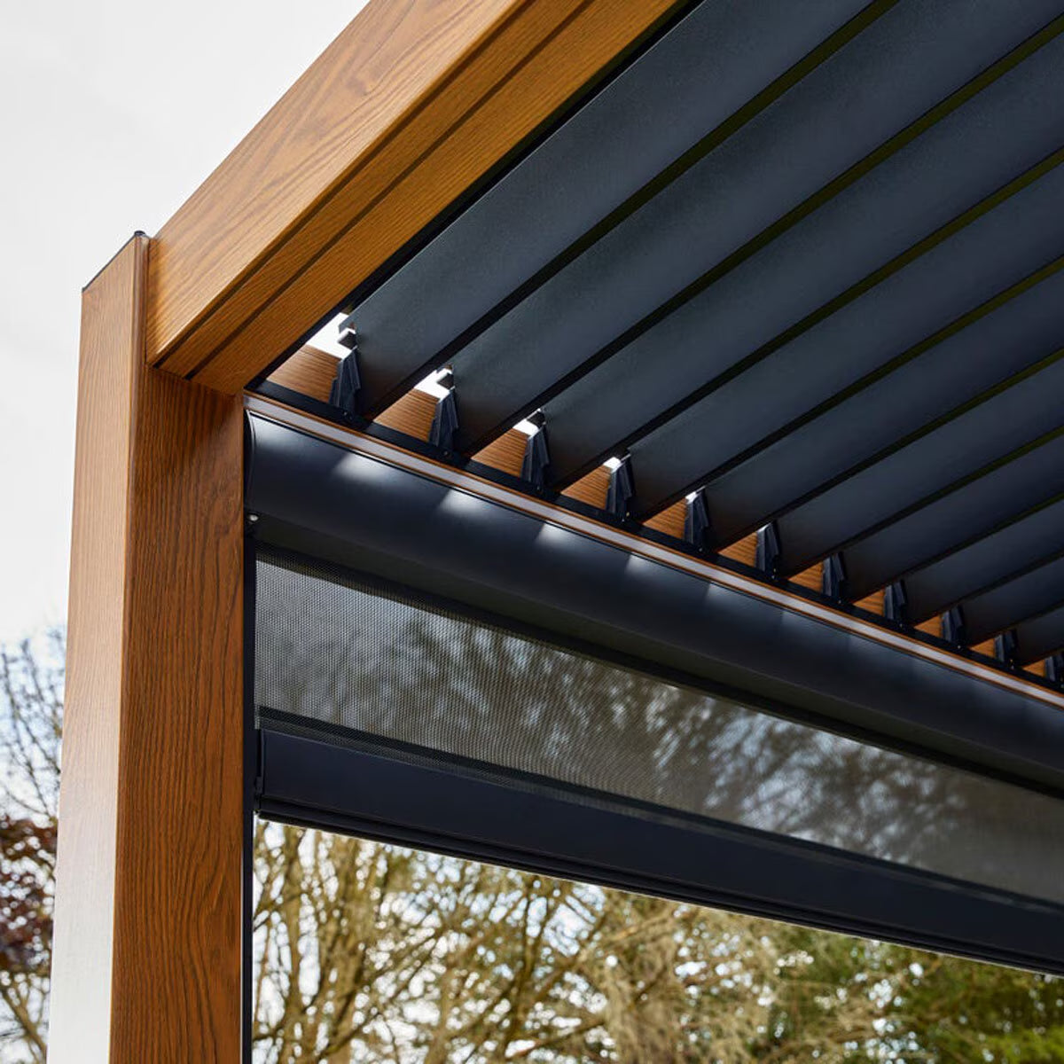 Alvivo 9Ft 8" X 13Ft 3" (3 X 4M) Wood-Look Louvered Aluminium Pergola Bundle with 3 Pull-Down Screens