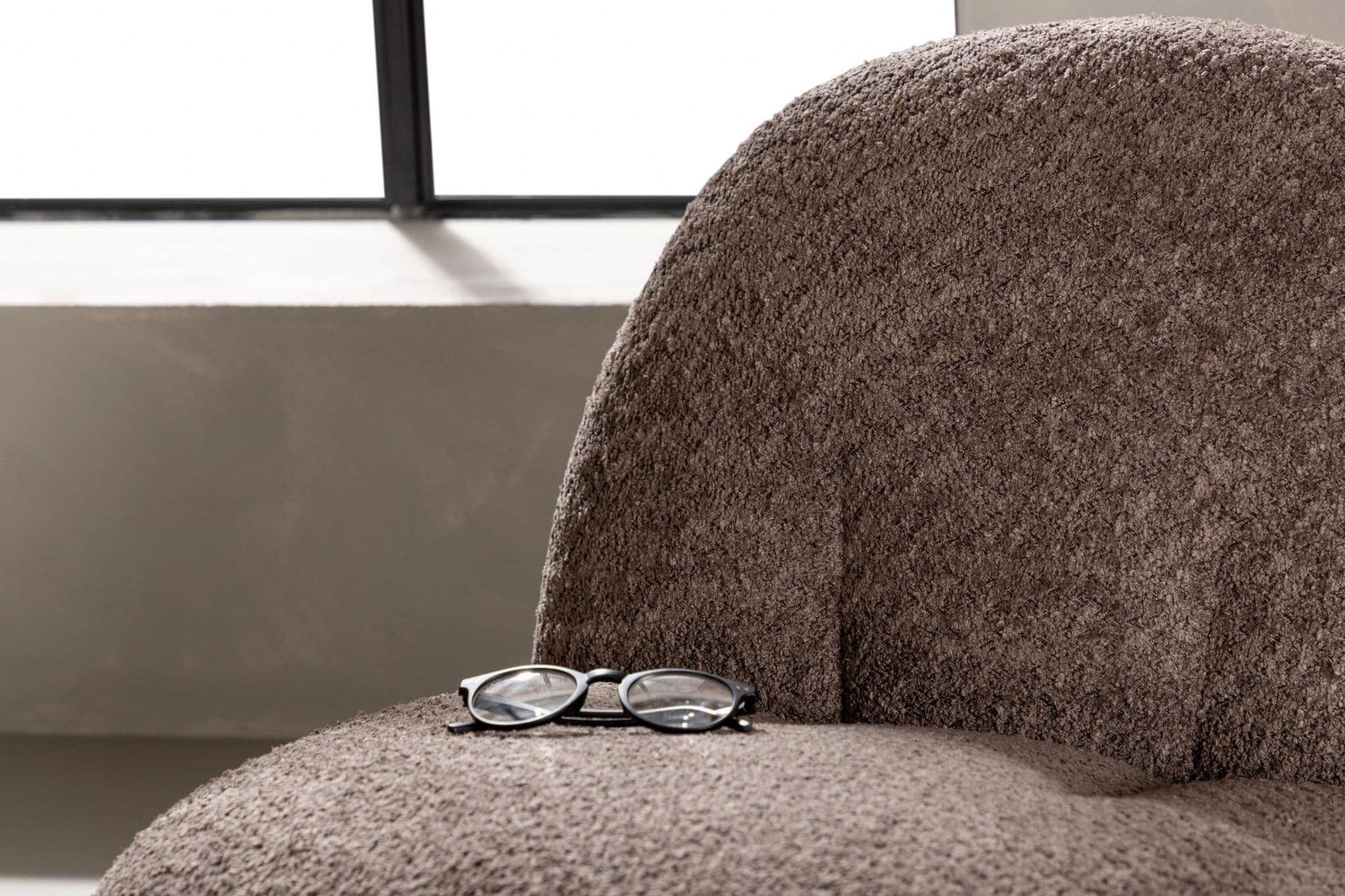 Omaha Lounge Chair, Brown